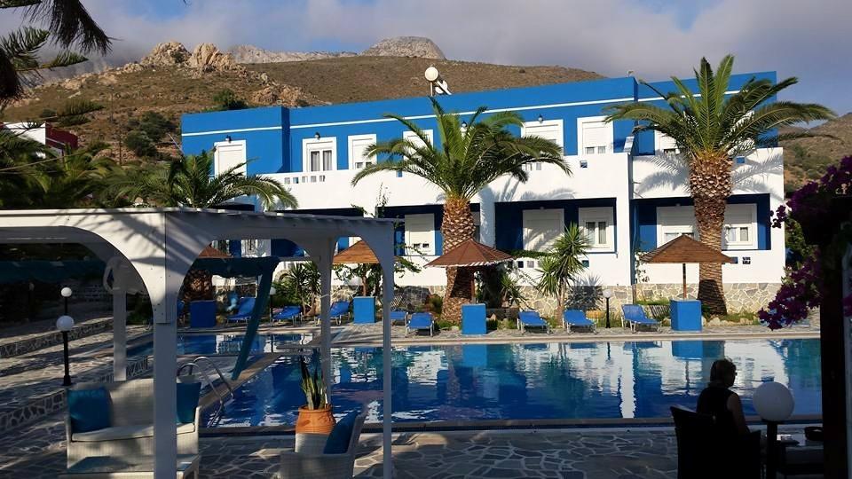 Efstathia Hotel Xirokambos  外观 照片