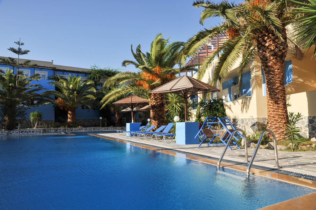 Efstathia Hotel Xirokambos  外观 照片